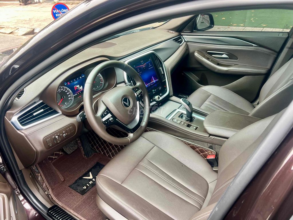 VinFast Lux A Base 2021 6800 km Nâu. Mua bán Ô tô tại Quận Bắc Từ Liêm Hà Nội được đăng bởi Nguyễn Hoàng hình 9