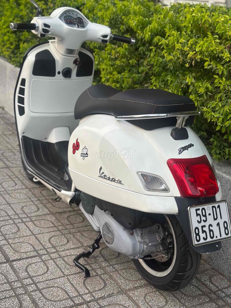 Piaggio Vespa GTS 125 3Vie 2014 Trắng. Mua bán Xe máy tại Thành phố Thủ Đức Tp Hồ Chí Minh được đăng bởi Xe Máy Sơn Thủ Đức hình 8