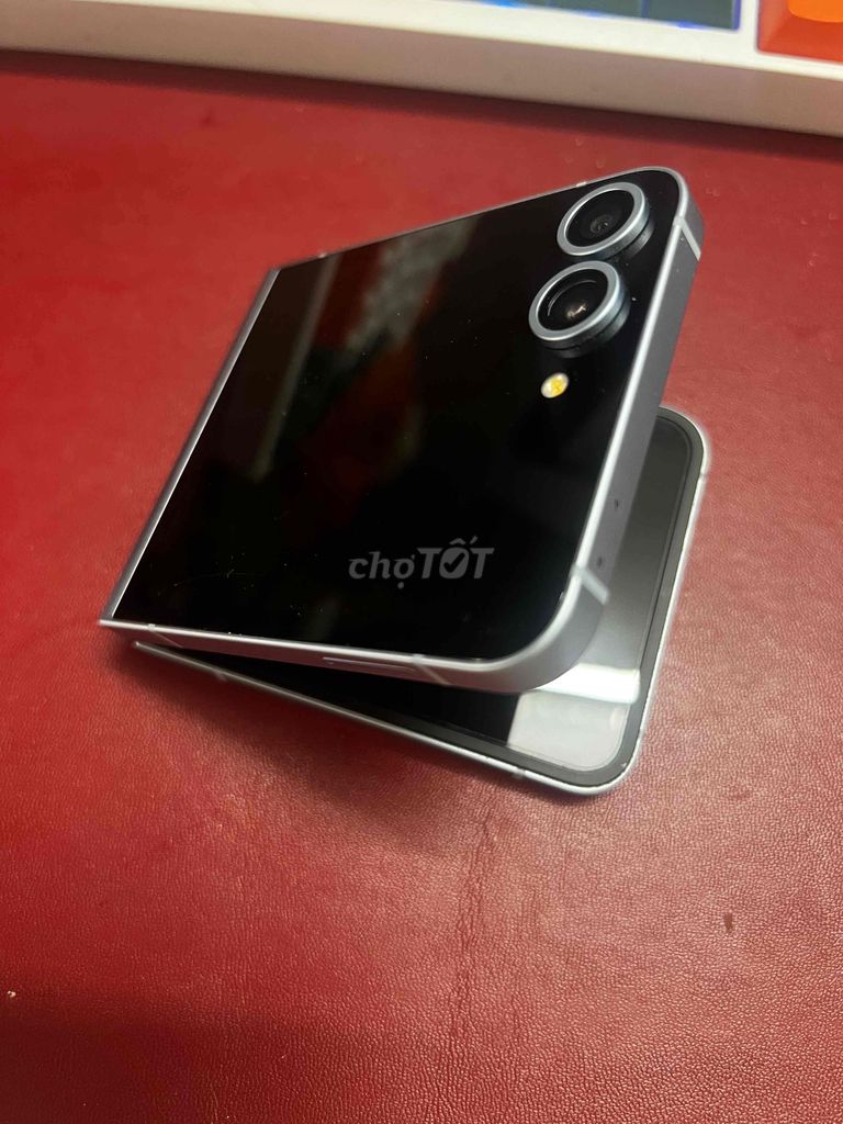 Samsung Flip 6 12GB/256GB Xanh. Mua bán Điện thoại tại Quận 6 Tp Hồ Chí Minh được đăng bởi Tiến Long hình 1