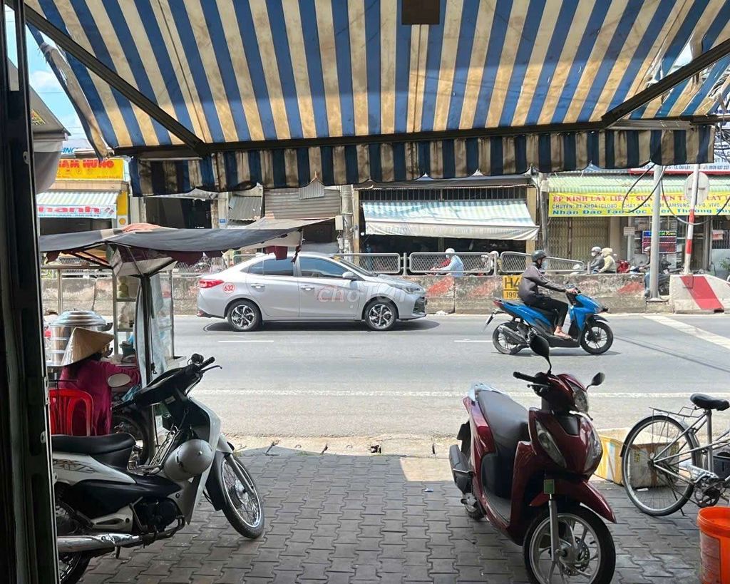 CHO THUÊ NHÀ MẶT TIỀN NGAY NGÃ 4 CAI LẬY. Cho thuê nhà ở tại Thị xã Cai Lậy Tiền Giang được đăng bởi Dương Huy hình 1