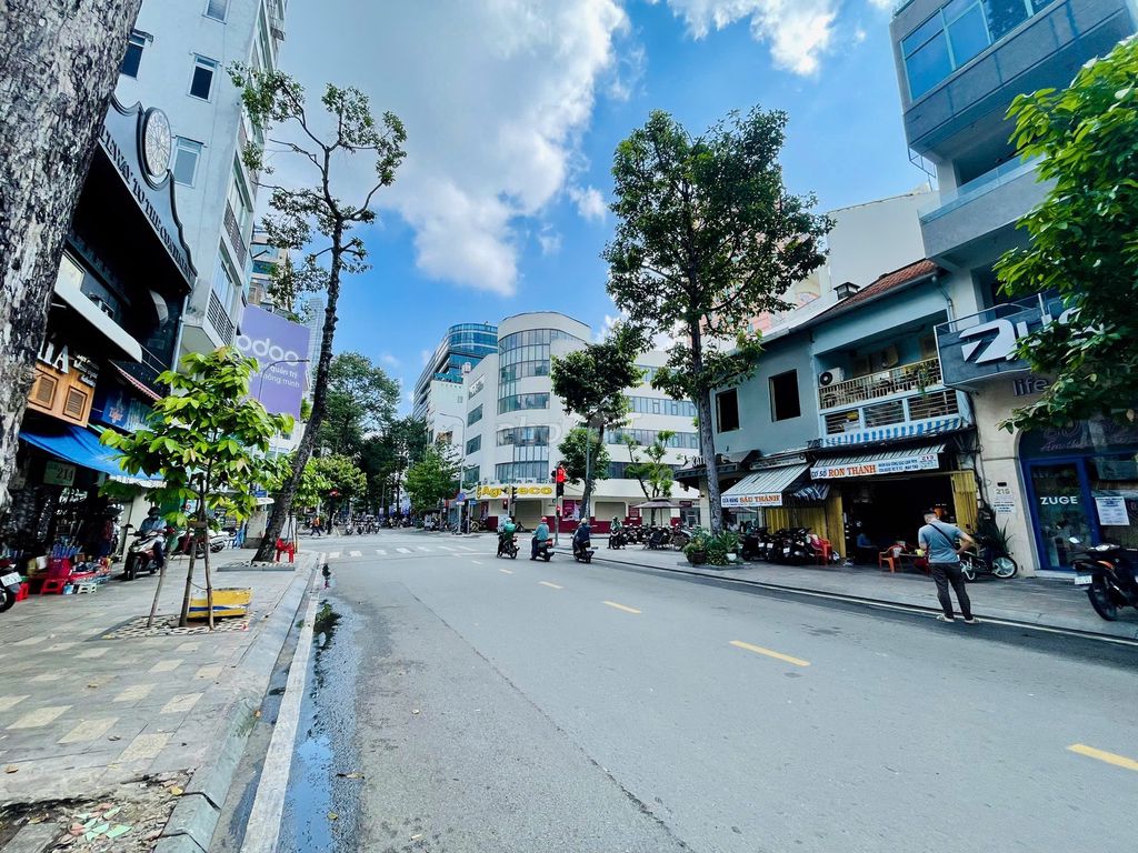 ? Nhà đẹp trung tâm Q1 – Nguyễn Công Trứ, trệt lầu, giá chỉ 70tr! Nguyễn Công Trứ, Phường Nguyễn Thái Bình, Quận 1, Tp Hồ Chí Minh Quận 1 Tp Hồ Chí Minh