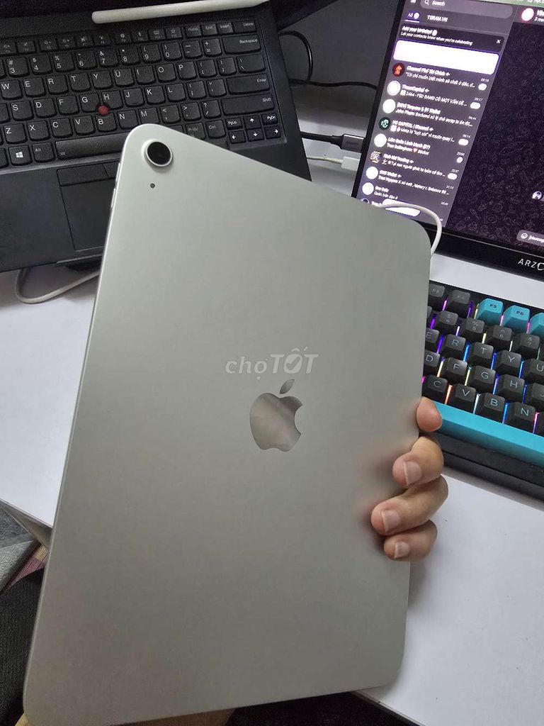 Apple iPad Gen 11 Bạc - 256GB. Mua bán Máy tính bảng tại Quận Bình Thạnh Tp Hồ Chí Minh được đăng bởi Quách An hình 1