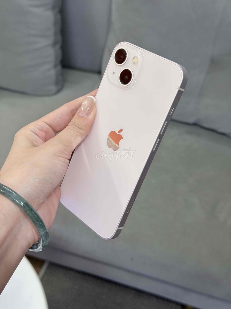 Apple iPhone 13 128GB Hồng Chính Hãng LikeNew 99%. Mua bán Điện thoại tại Quận 8 Tp Hồ Chí Minh được đăng bởi CA REM BÁN TÁO hình 1