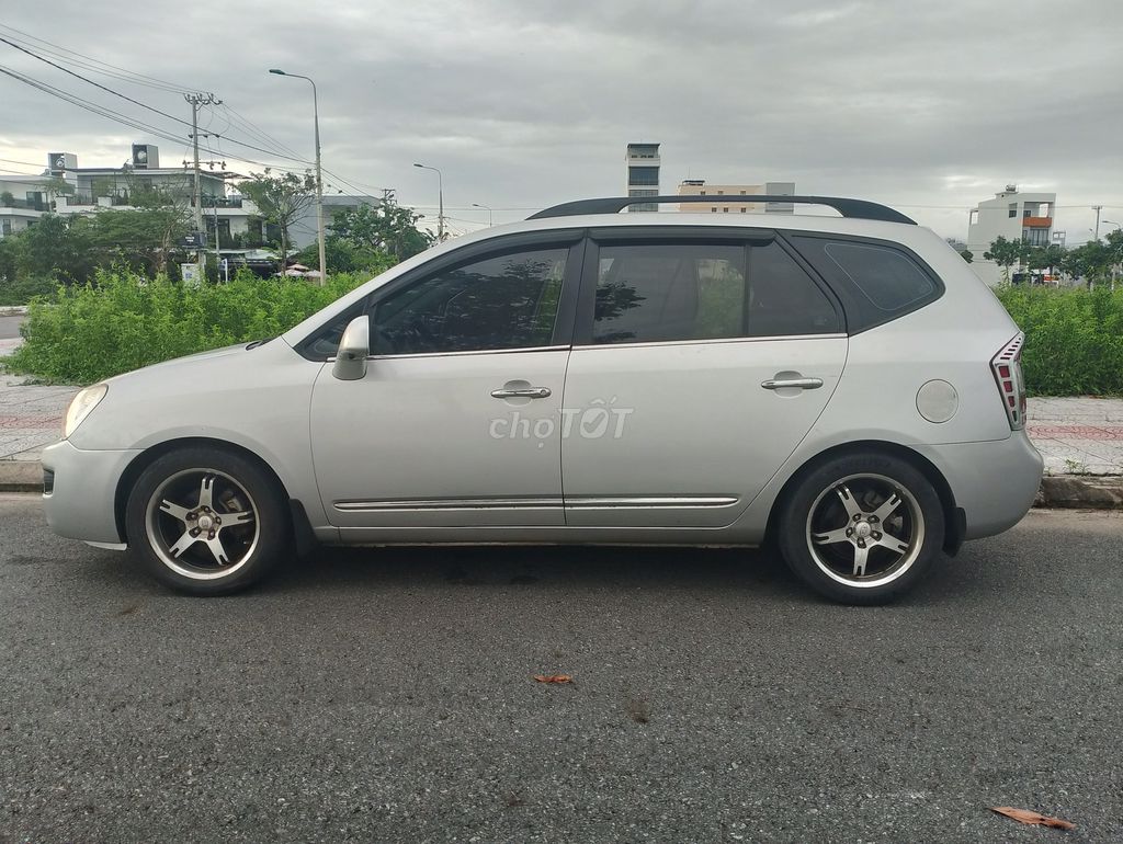 Kia Carens 2009 AT 2.0 - 80.000 km. Mua bán Ô tô tại Quận Cẩm Lệ Đà Nẵng được đăng bởi Tuấn hình 2