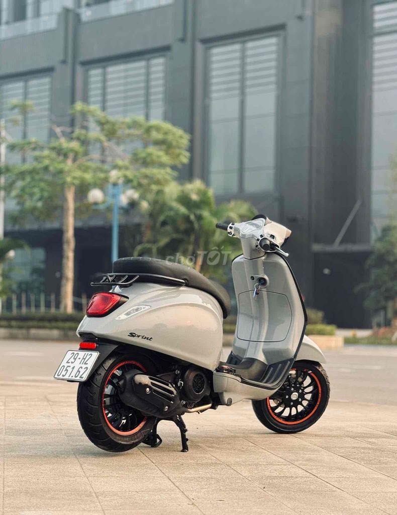 Piaggio Vespa Sprint 125 ABS 2019 Xám. Mua bán Xe máy tại Quận Cầu Giấy Hà Nội được đăng bởi Tuấn Việt Motor hình 3