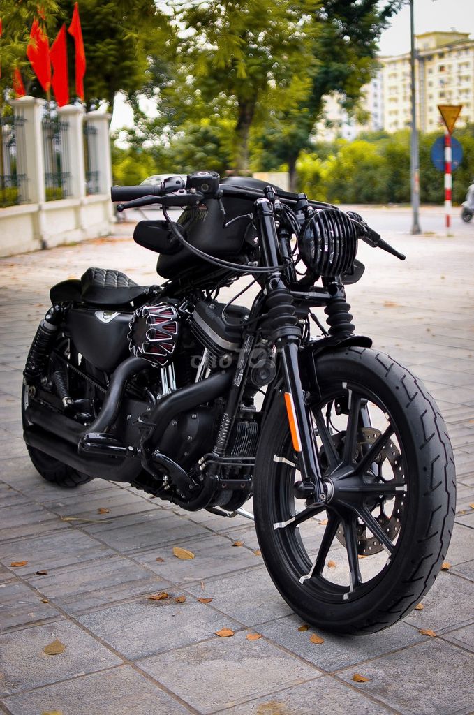 ThanhMotor Cần Bán Harley Davidson Iron 883 2018. Mua bán Xe máy tại Quận Hoàng Mai Hà Nội được đăng bởi Lê Chí Thanh hình 3