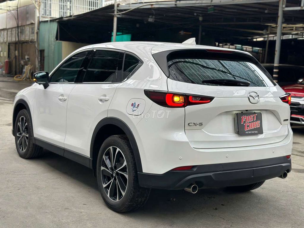 Mazda CX5 2023 Deluxe 2.0L, màu trắng,11.000 km. Mua bán Ô tô tại Quận Bình Tân Tp Hồ Chí Minh được đăng bởi Son Do hình 4