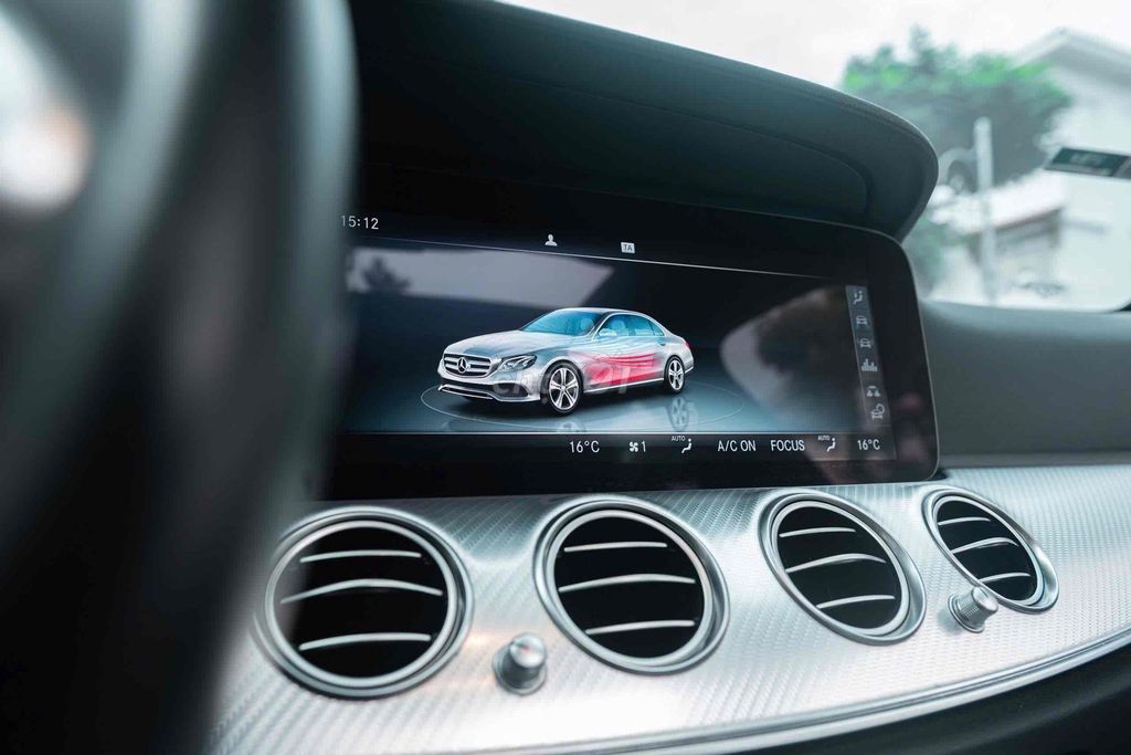 LONG ANH AUTO về Mercedes E200 Sport Limited. Mua bán Ô tô tại Quận 7 Tp Hồ Chí Minh được đăng bởi LongAnh AuTo  hình 13