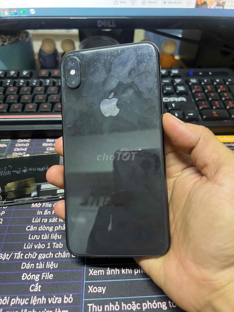 Apple iPhone Xs Max 64GB Đen Đã qua sử dụng. Mua bán Điện thoại tại Thành phố Thủ Dầu Một Bình Dương được đăng bởi điện thoại giá rẻ  hình 1