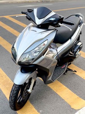 Airblade 125 mẫu 2015 9chủ ít đi máy zin100% mới99. Mua bán Xe máy tại Quận 11 Tp Hồ Chí Minh được đăng bởi CỬA HÀNG CHUYÊN GÓP NỢ XẤU