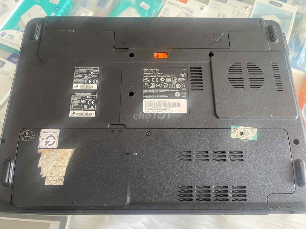 Gateway Core i3 8GB Windows 10 Đen. Mua bán Laptop tại Huyện Bắc Tân Uyên Bình Dương được đăng bởi Thành Lộc hình 1