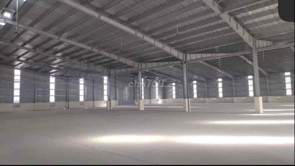 mặt bằng kinh siêu ngon 3600M2 MT quốc lộ 1A