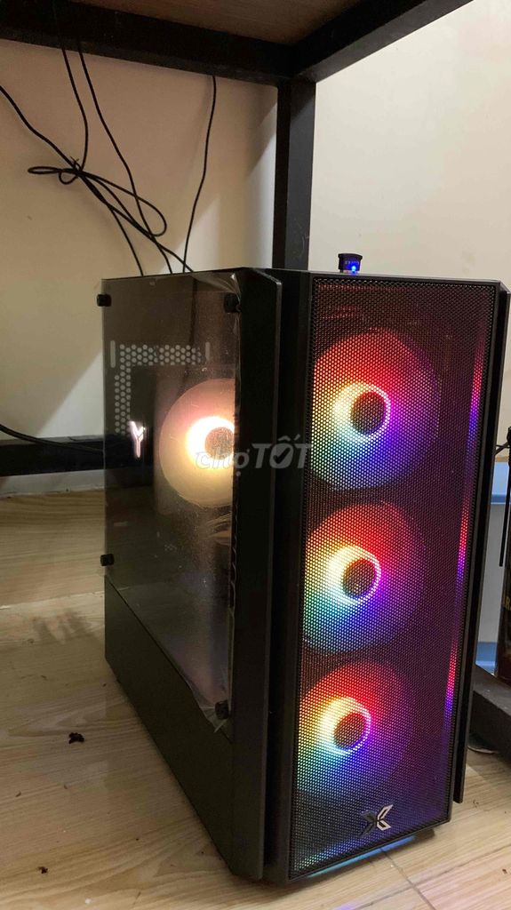 CẦN BÁN GẤP MÁY TÍNH ĐỂ BÀN