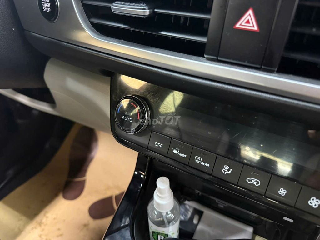 Kia Seltos 2020 1.6L Premium  - 38632 km. Mua bán Ô tô tại Quận 7 Tp Hồ Chí Minh được đăng bởi Quang Truong hình 9