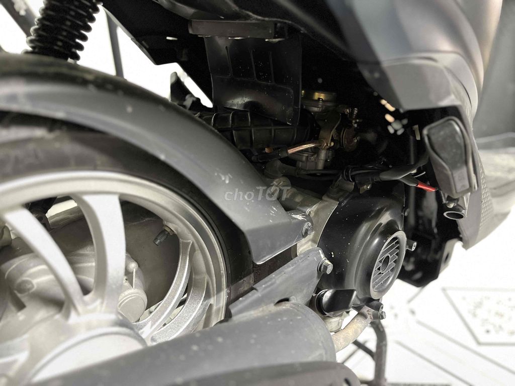 SYM Shark 2024 50cc Xanh 8000 km. Mua bán Xe máy tại Huyện Hóc Môn Tp Hồ Chí Minh được đăng bởi Cô Phượng hình 6