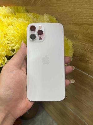 iPhone 12 Pro Max Trắng 128GB Quốc Tế. Mua bán Điện thoại tại Quận Đống Đa Hà Nội được đăng bởi Tây Vương Phương Bắc