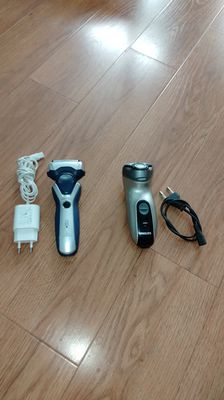 Máy cạo râu 3 lưỡi hãng Panasonic và Philips. Mua bán Nội thất, đồ gia dụng khác tại Quận Hà Đông Hà Nội được đăng bởi Phạm Hoàng