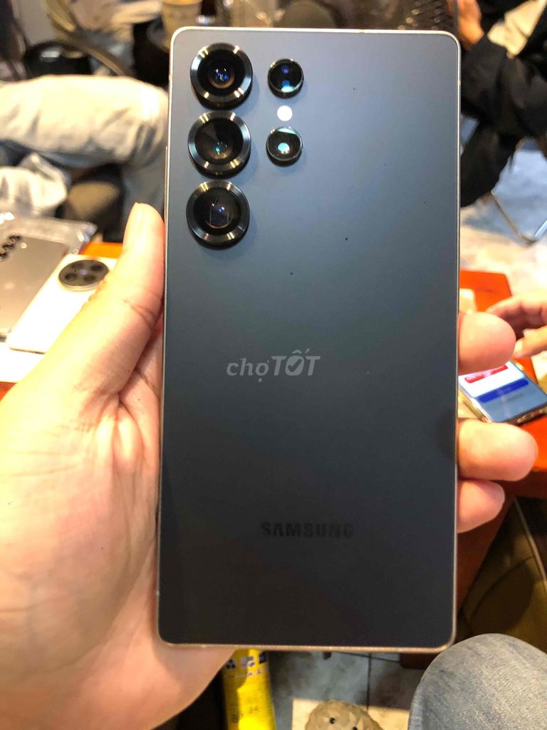 Samsung Galaxy S25 Ultra 5G RAM 12/256GB 99%. Mua bán Điện thoại tại Quận Tân Phú Tp Hồ Chí Minh được đăng bởi Tony Chung hình 1