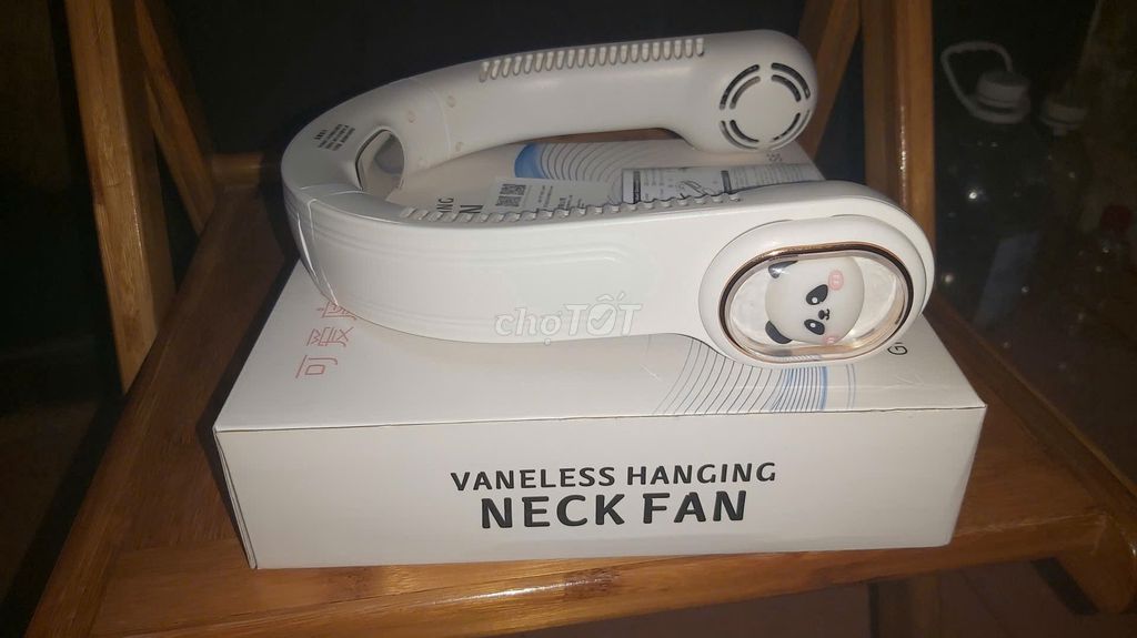 Quạt điều hòa mini thông minh đeo cổ,khôg cánh-360. Mua bán Quạt tại Quận Đống Đa Hà Nội được đăng bởi Anh Hai Anh hình 1