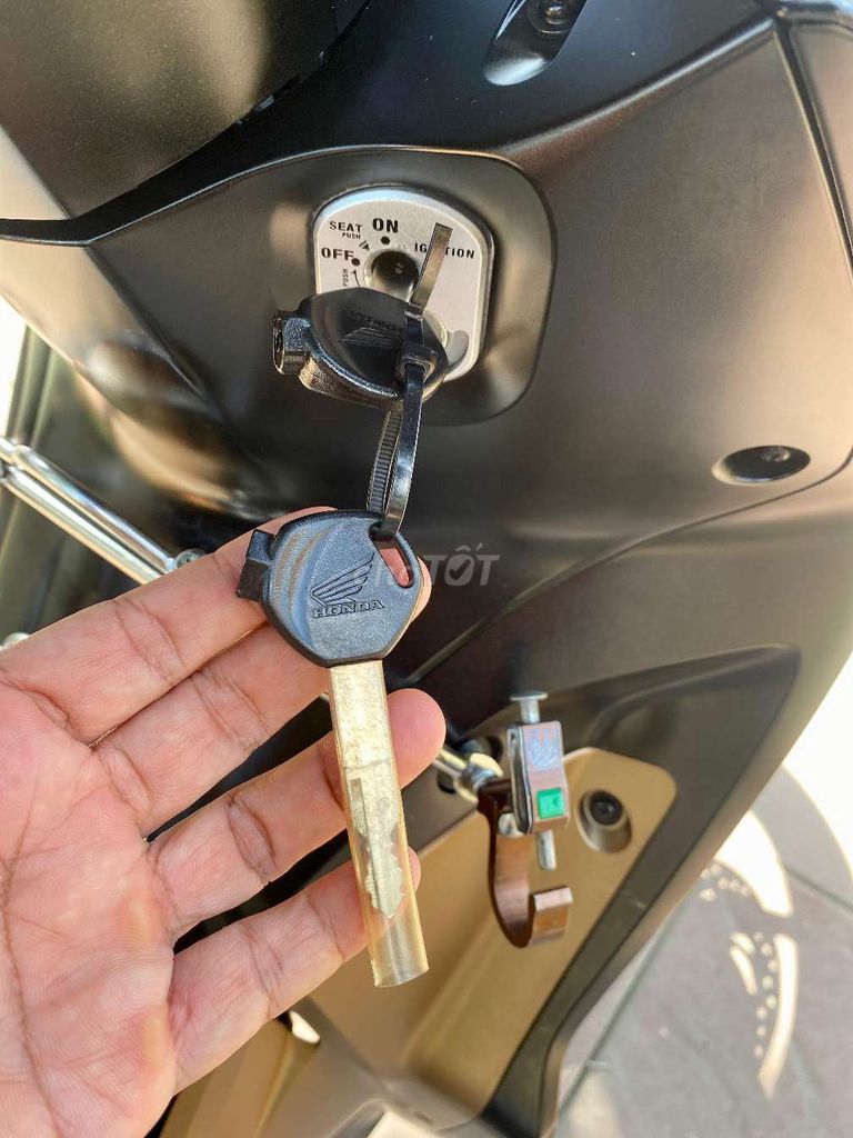 Siêu Mới FUTURE 125Fi LeD 2024 odo 1.100Km. Mua bán Xe máy tại Huyện Phong Điền Cần Thơ được đăng bởi Xe Máy TÂN LIÊN HƯNG 1 91B hình 7