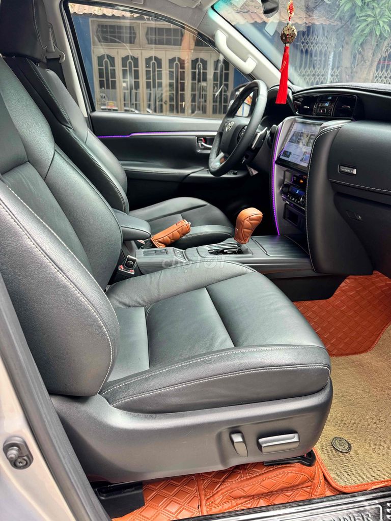 Toyota Fortuner 2.4G 4x2AT -2021 mấy dầu. Mua bán Ô tô tại Quận Ngũ Hành Sơn Đà Nẵng được đăng bởi Vinh hình 9