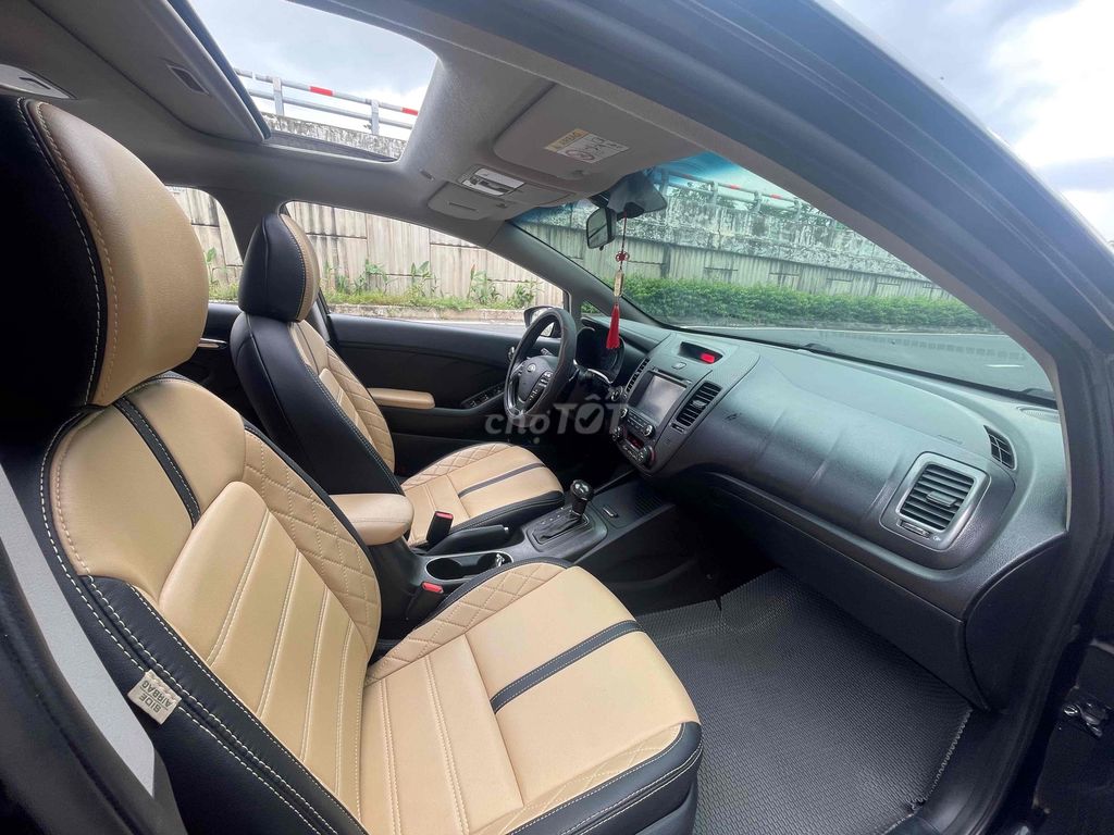 Kia K3 2013 2.0 AT - 100000 km. Mua bán Ô tô tại Quận 12 Tp Hồ Chí Minh được đăng bởi tuấn hình 20