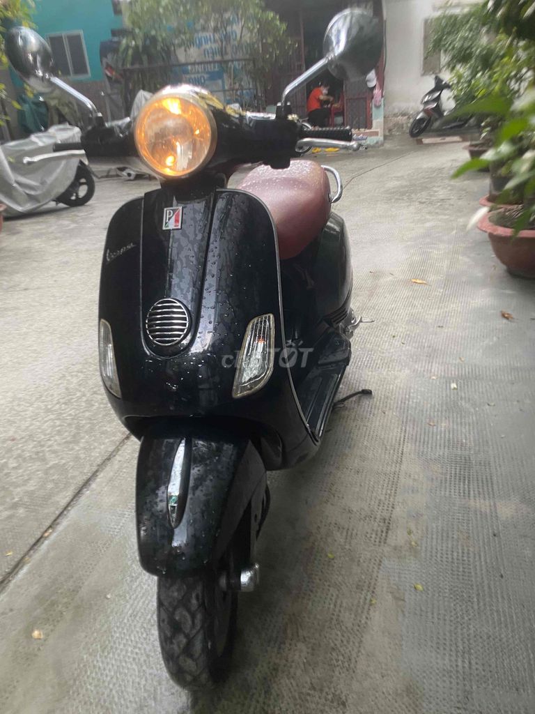 piaggio ngay chủ máy êm zin chưa bung đầu xe. Mua bán Xe máy tại Quận 3 Tp Hồ Chí Minh được đăng bởi Phạm thanh Trí  hình 1