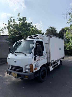Hyundai N250 đông lạnh thùng Quyền 2018 tải 1t9