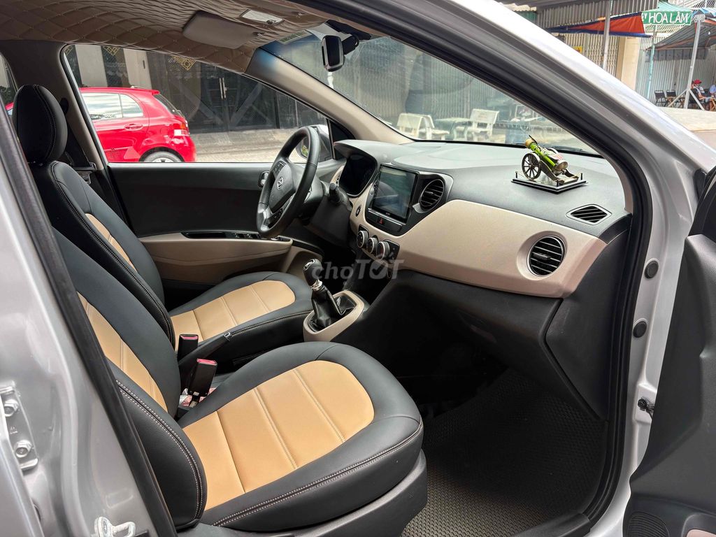 Hyundai Grand i10 2018 Sedan 1.2 MT - 78000 km. Mua bán Ô tô tại Huyện Bình Chánh Tp Hồ Chí Minh được đăng bởi Trân công Đai hình 7