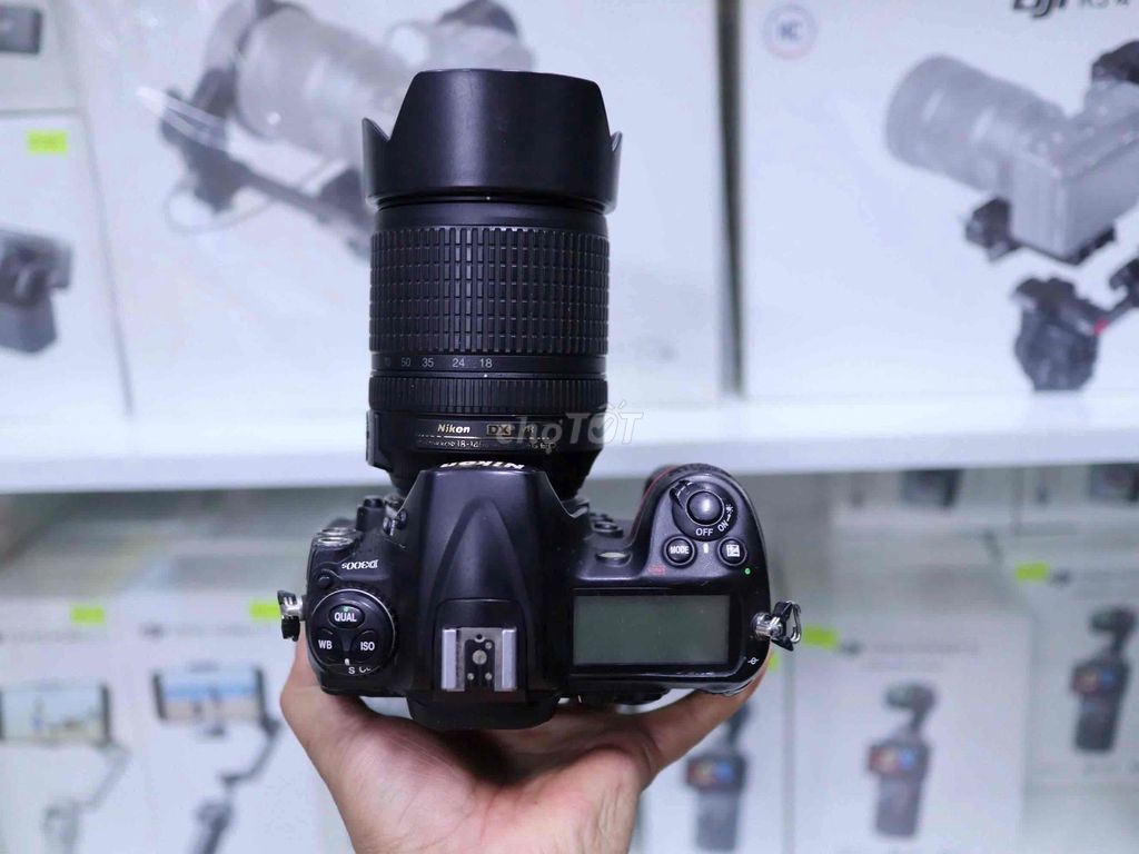 Nikon D300s Avec Objectif 18-105 – 49000 Clics, Bon état, Occasion