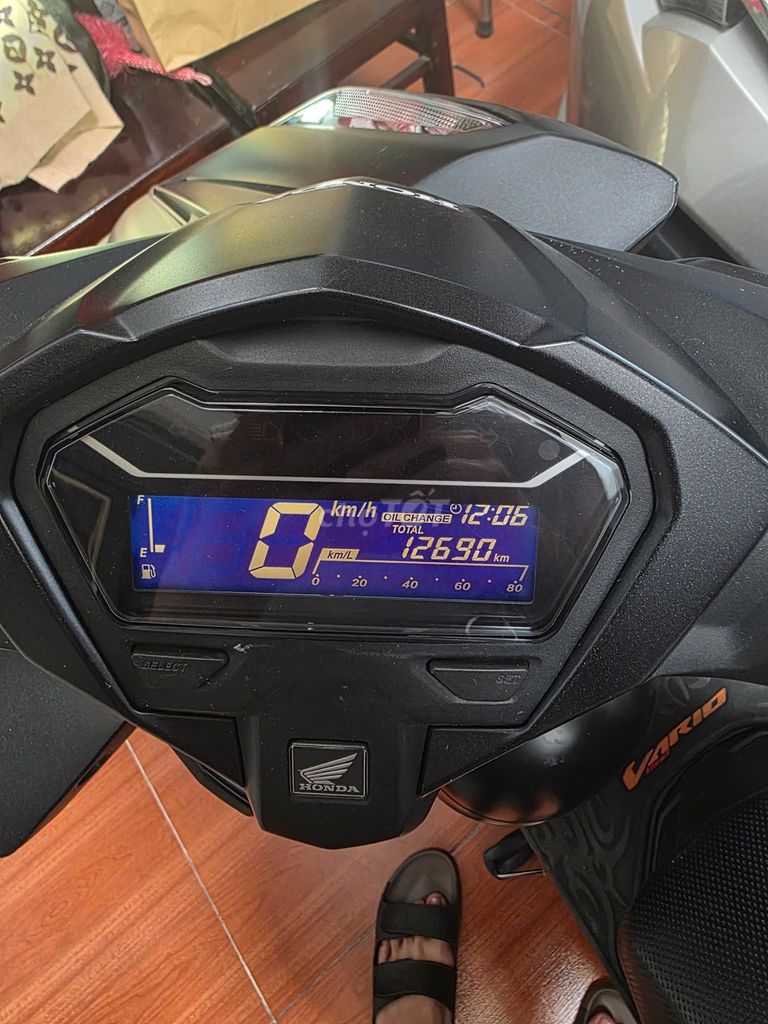 Honda Vario 125 2024 Đen 12690 km. Mua bán Xe máy tại Quận 7 Tp Hồ Chí Minh được đăng bởi Vinh Đinh hình 3