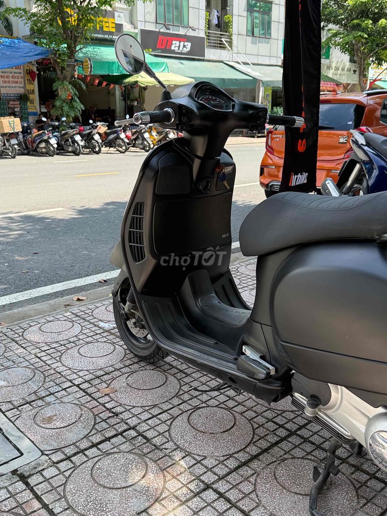 Bán Vespa GTS 300 đăng ký 2018 – PKL giá tốt. Mua bán Xe máy tại Thành phố Thủ Đức Tp Hồ Chí Minh được đăng bởi iMotorbike Khang hình 4