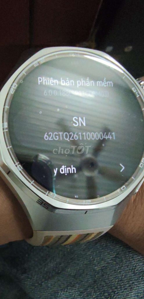 Huawei GT6 Pro Bạc. Mua bán Thiết bị đeo thông minh tại Thành phố Thái Bình Thái Bình được đăng bởi Dũng hình 1