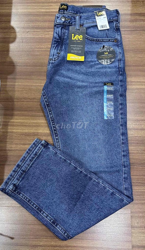 Quần jean LEE chính hãng. Mua bán Quần áo tại Quận Hải Châu Đà Nẵng được đăng bởi Dũng  hình 1
