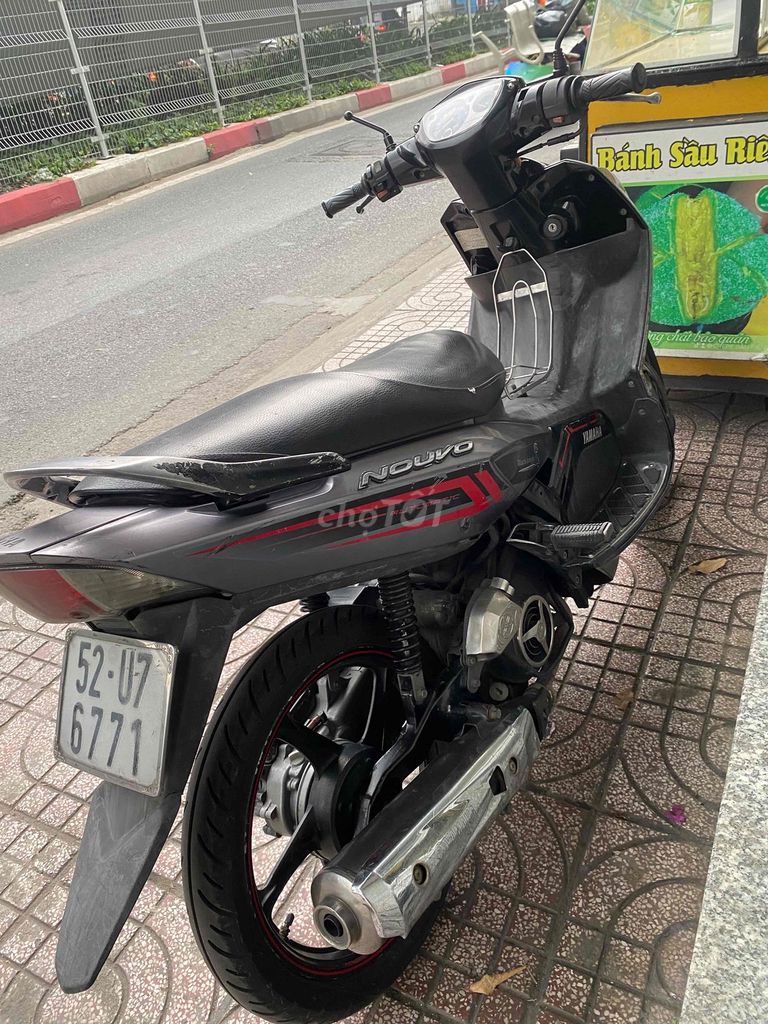 Yamaha Nouvo 3 Xám đen. Mua bán Xe máy tại Quận Gò Vấp Tp Hồ Chí Minh được đăng bởi Phúc Minh hình 2