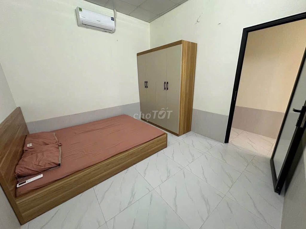 Cho thuê nhà 1 tầng Nghi Tàm, Tây Hồ, full đồ