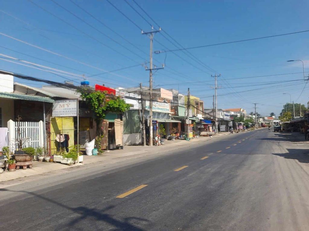 1700m2 đất thổ xây nhà vườn nghĩ dưỡng chỉ 1.5 tỷ. Mua bán đất tại Huyện Tân Trụ Long An được đăng bởi Thanh Hùng hình 2