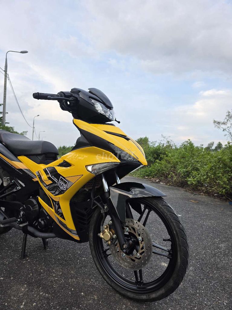 Yamaha Exciter Up LED Vàng đen bs 92. Mua bán Xe máy tại Quận Cẩm Lệ Đà Nẵng được đăng bởi Ngạo Thiên hình 1