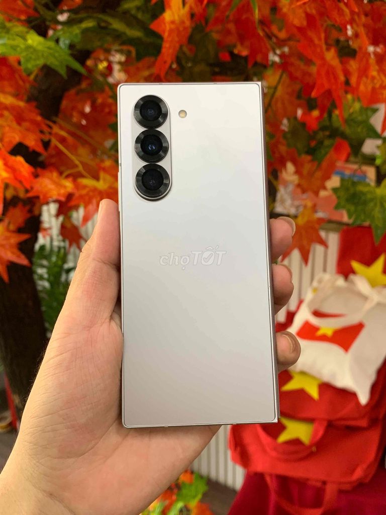 Samsung Z Fold 6 256GB Xám. Mua bán Điện thoại tại Quận Ninh Kiều Cần Thơ được đăng bởi PNC STORE hình 1