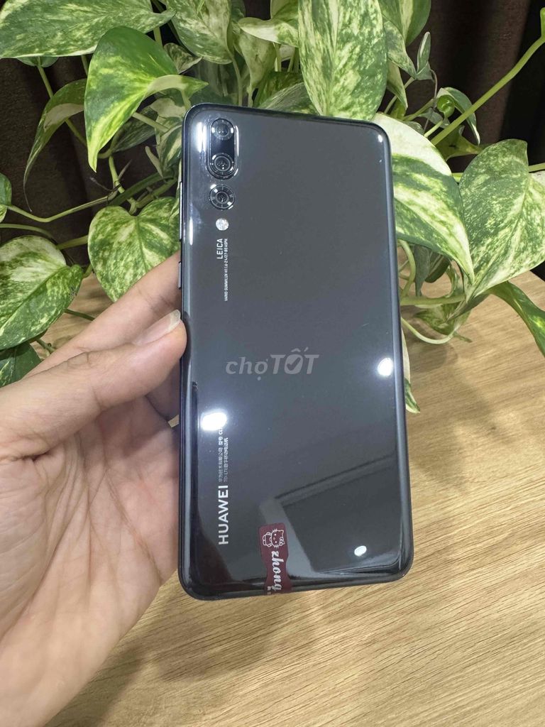 Huawei P20 Pro 6/128GB xin đẹp CÓ COD - GÓP. Mua bán Điện thoại tại Quận Hoàng Mai Hà Nội được đăng bởi Gia Vinh hình 1
