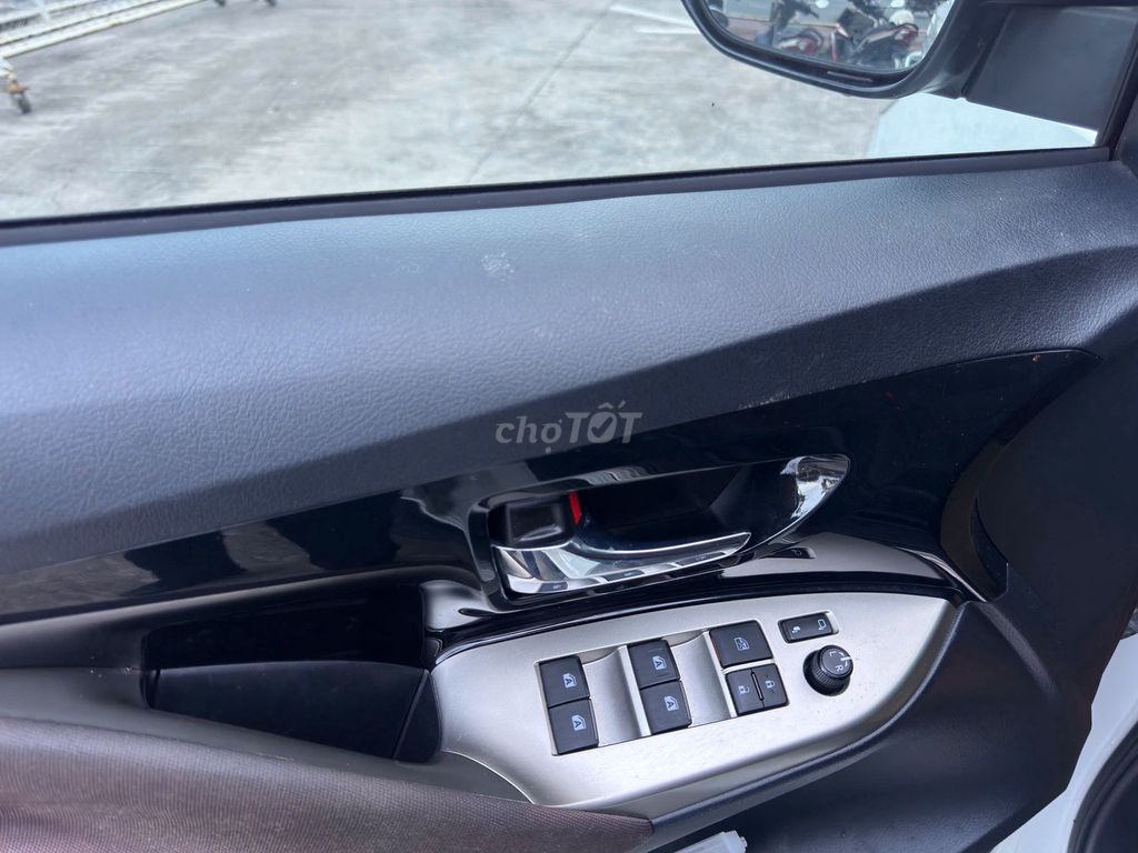 Innova 2.0G 2022- số tự động - 54.000km- XHĐ Đủ. Mua bán Ô tô tại Quận Gò Vấp Tp Hồ Chí Minh được đăng bởi TOYOTA SURE GÒ VẤP hình 5