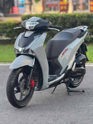 honda- SH 125 ABS khoa ga. Mua bán Xe máy tại Quận Liên Chiểu Đà Nẵng được đăng bởi Mạnh hổ