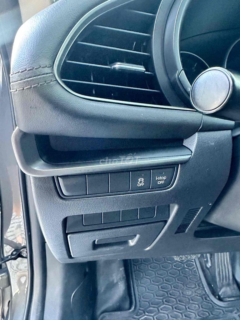 Mazda 3 2019 Fom 2020. Mua bán Ô tô tại Quận Cẩm Lệ Đà Nẵng được đăng bởi Nguyễn Duy hình 14