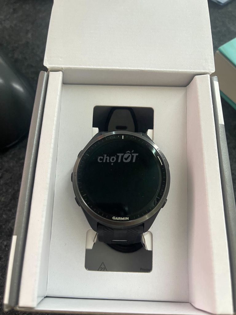 Cần bán đồng hồ Garmin FR965 Đen như mới