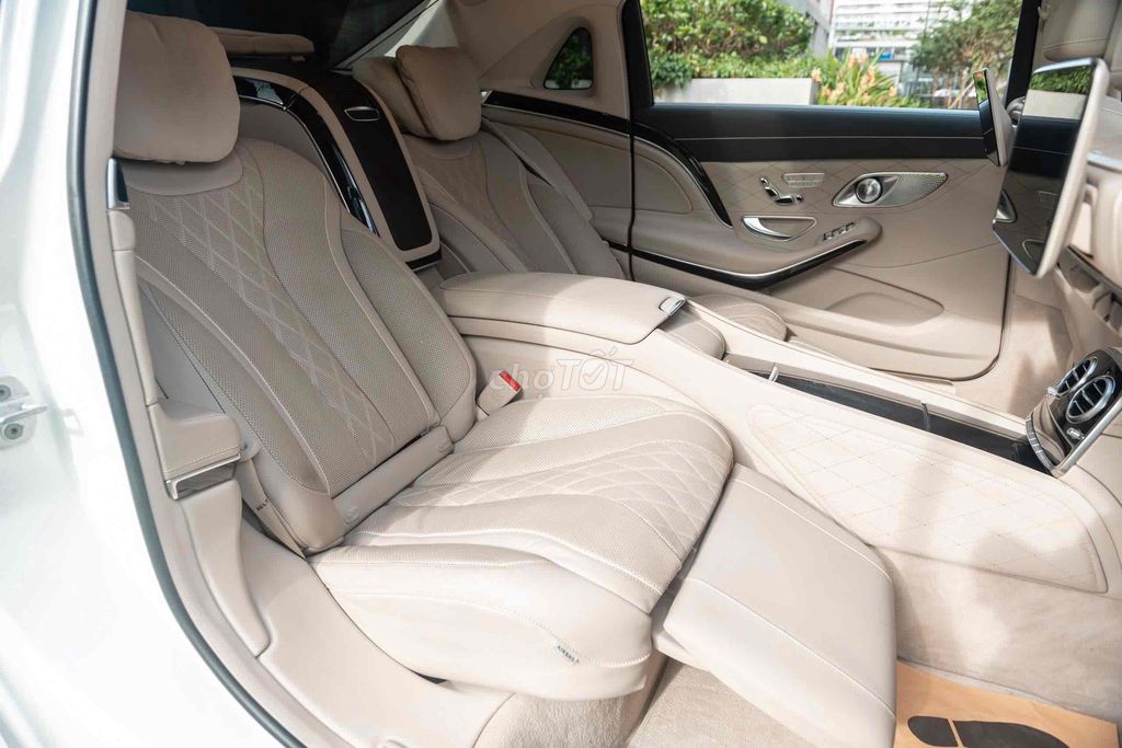 Mercedes - Maybach S450 model 2018 - Trắng Kem. Mua bán Ô tô tại Quận 7 Tp Hồ Chí Minh được đăng bởi Thật Nguyễn LongAnh Auto hình 12