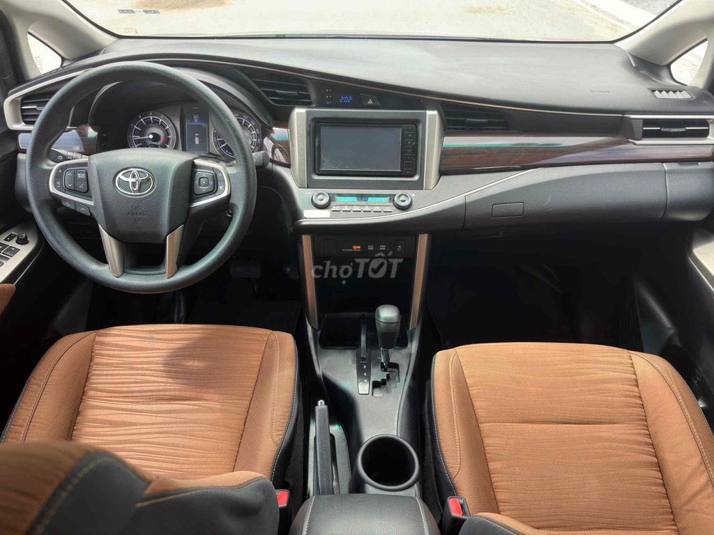 Toyota Innova 2018 2.0G. Mua bán Ô tô tại Quận Tân Bình Tp Hồ Chí Minh được đăng bởi Minh Thắng hình 8