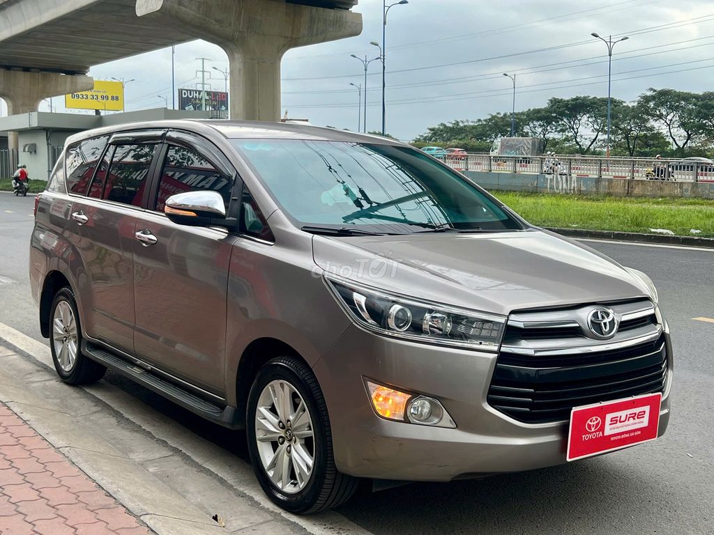Innova 2017 2.0V bản cao cấp- 97.000 km. Mua bán Ô tô tại Quận Gò Vấp Tp Hồ Chí Minh được đăng bởi TOYOTA SURE GÒ VẤP hình 1