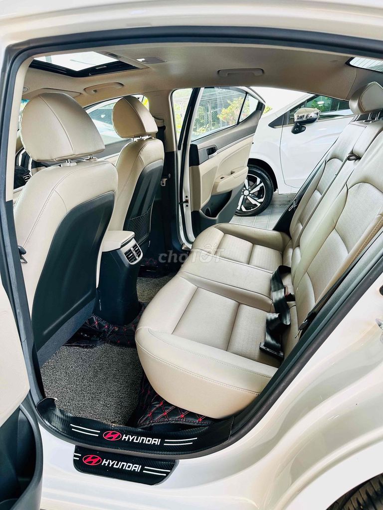 Elantra 2022 2.0 AT - 10000Km Siêu Mới. Mua bán Ô tô tại Huyện Bắc Tân Uyên Bình Dương được đăng bởi Ô Tô Quân Bồ Bình Dương hình 15