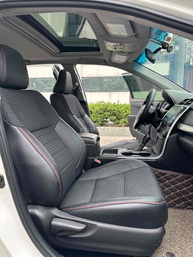 Toyota Camry 2015 SE nhập Mỹ. Mua bán Ô tô tại Quận Hà Đông Hà Nội được đăng bởi TIẾN QUÂN CAR hình 13