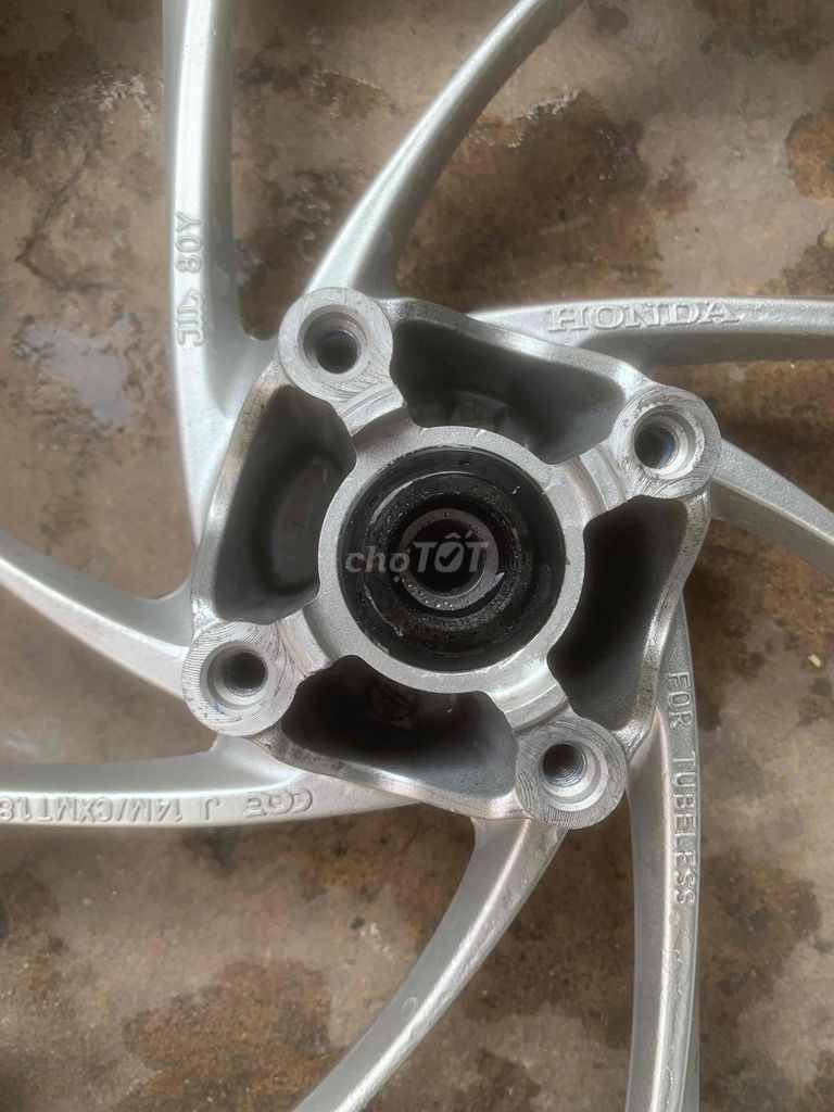 bán cặp mâm vision 110 2024 bạc rin như mới. Mua bán Phụ tùng xe tại Quận 11 Tp Hồ Chí Minh được đăng bởi nguyên xuan thinh hình 4